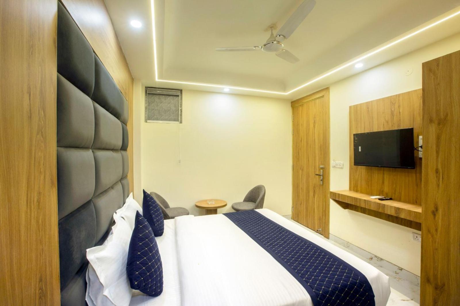 Hotel Luxe Manor Near Delhi Airport Nuova Delhi Esterno foto