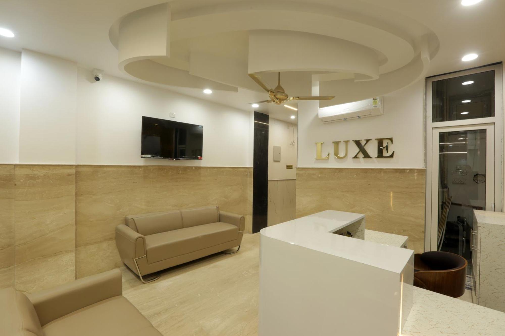 Hotel Luxe Manor Near Delhi Airport Nuova Delhi Esterno foto