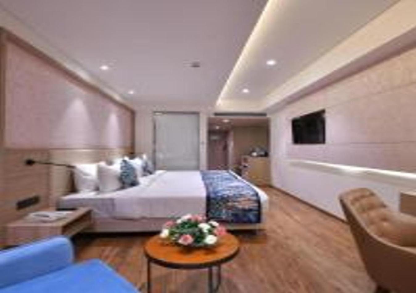 Hotel Luxe Manor Near Delhi Airport Nuova Delhi Esterno foto